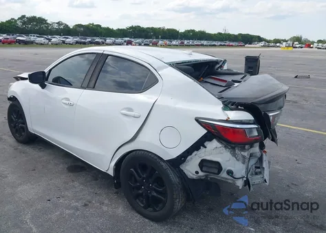 2019 Toyota Yaris L/Le/Xle из США, поврежденный, VIN 3MYDLBYV0KY517300